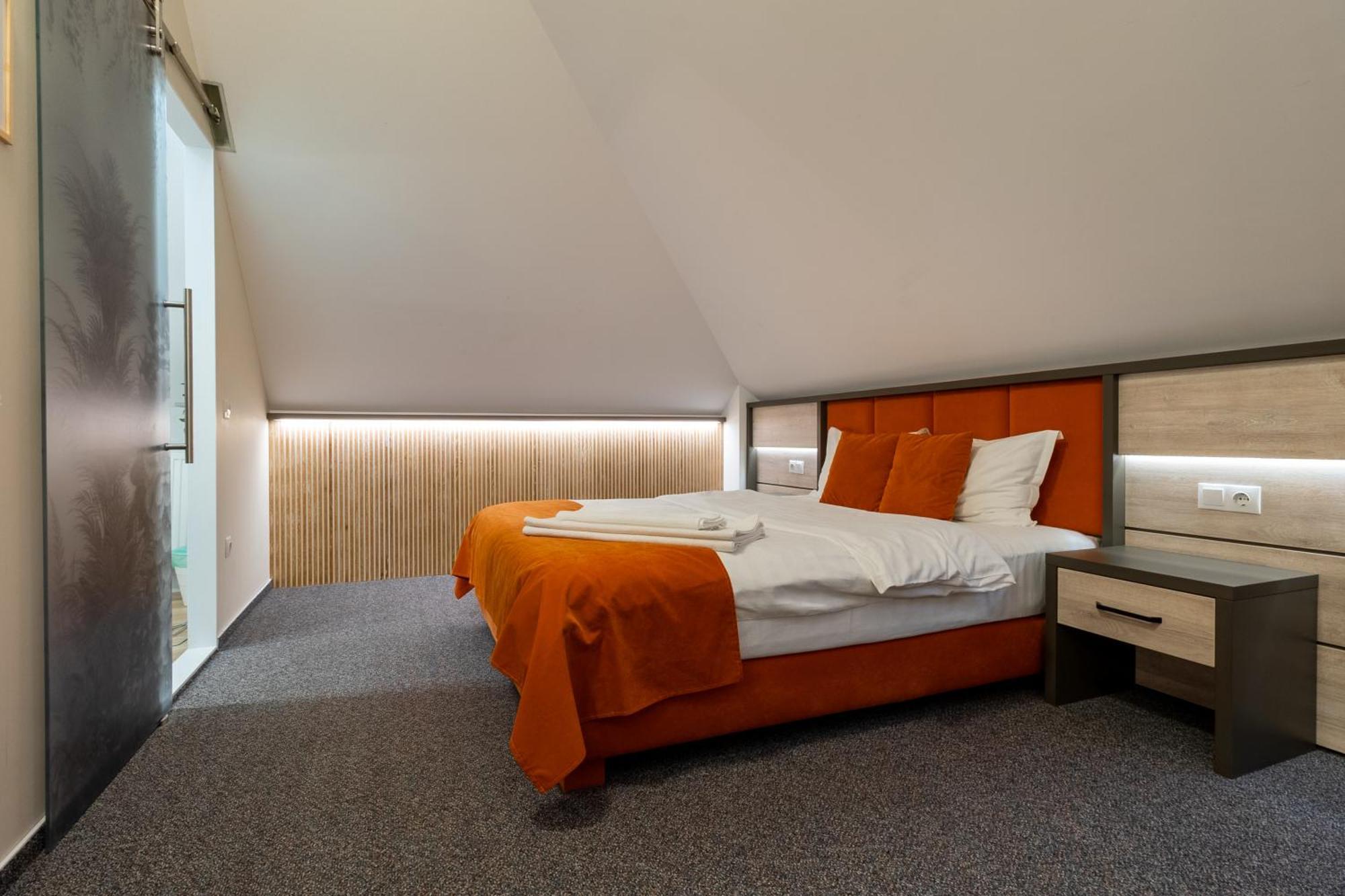 Hotel Loft By Lumiere Hermannstadt Exterior foto